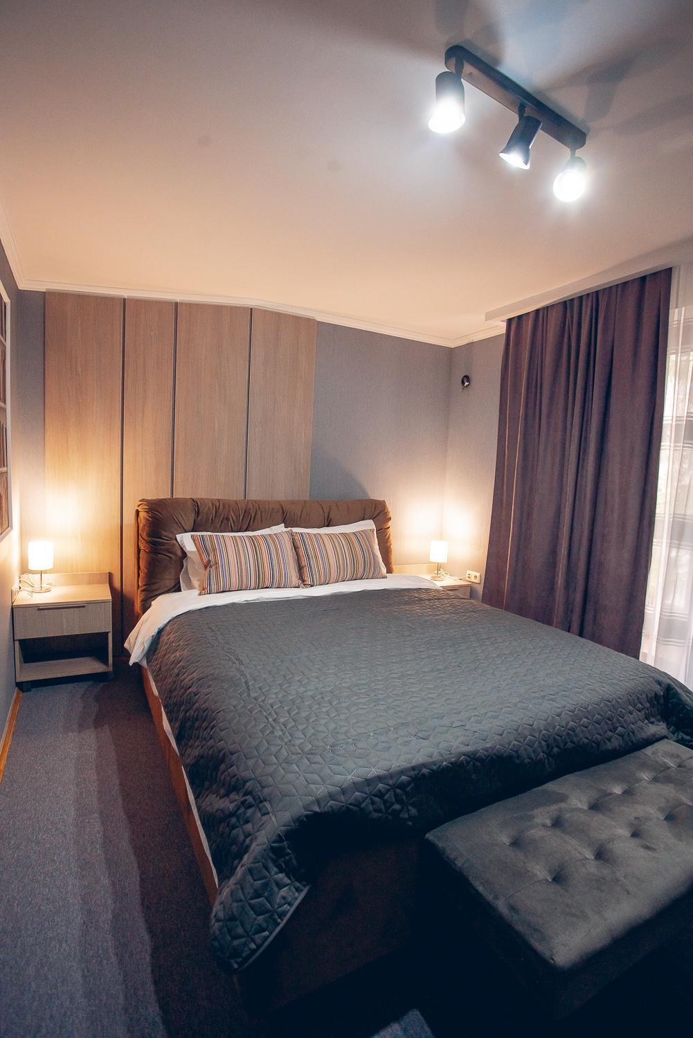 Apart4You Hotel Chişinău Esterno foto