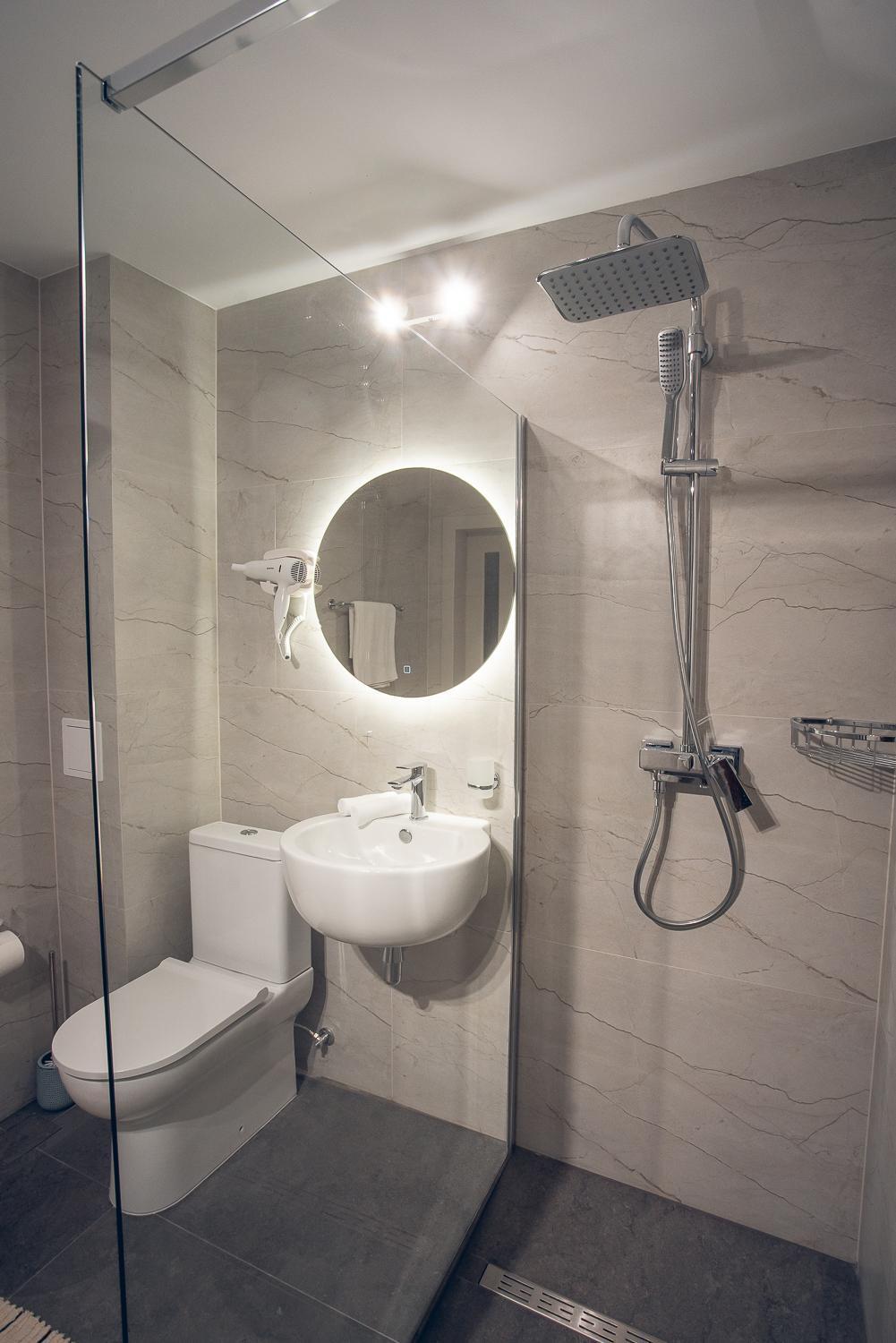Apart4You Hotel Chişinău Esterno foto