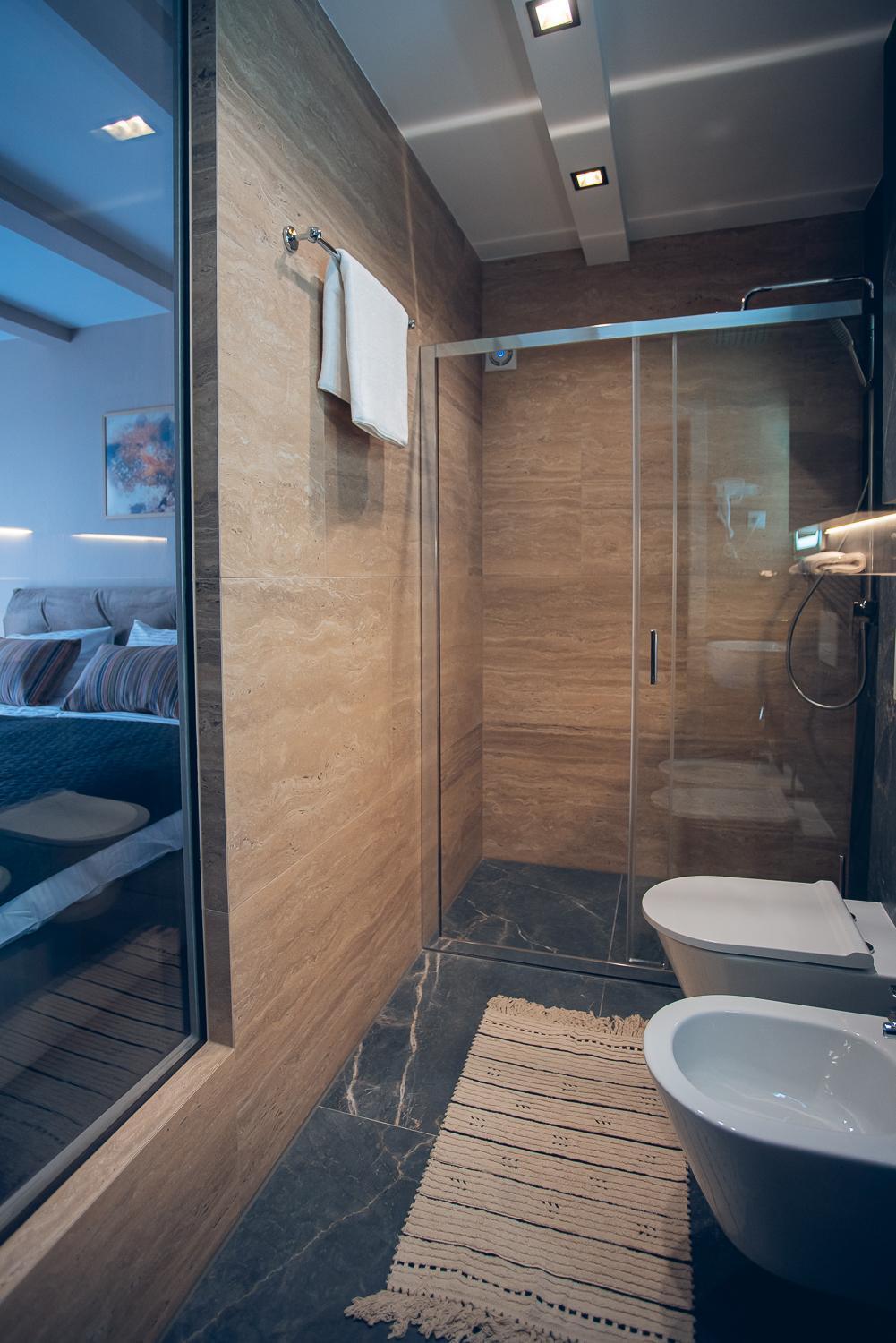 Apart4You Hotel Chişinău Esterno foto