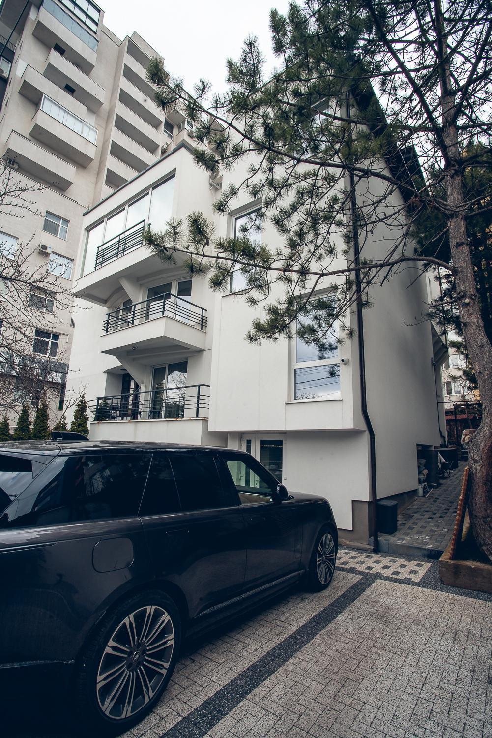 Apart4You Hotel Chişinău Esterno foto